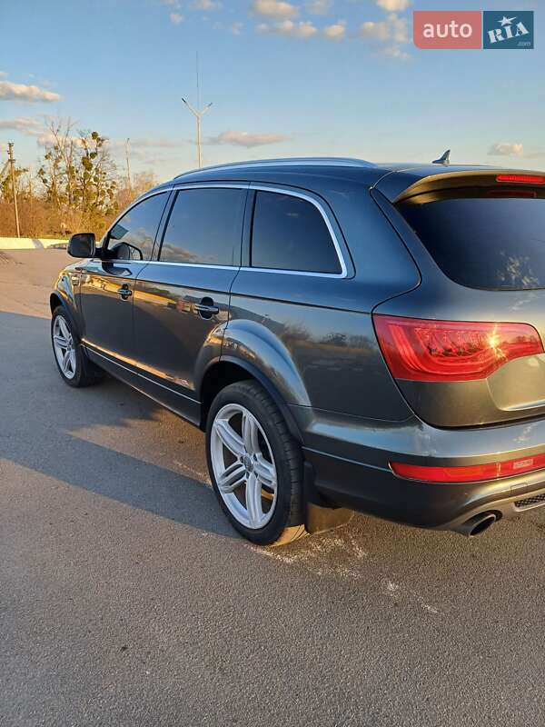 Внедорожник / Кроссовер Audi Q7 2009 в Изяславе