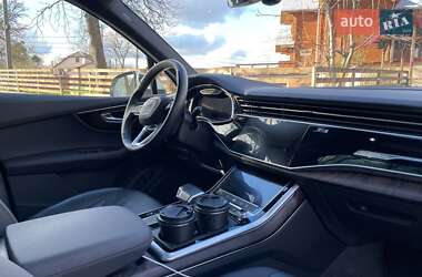 Внедорожник / Кроссовер Audi Q7 2020 в 