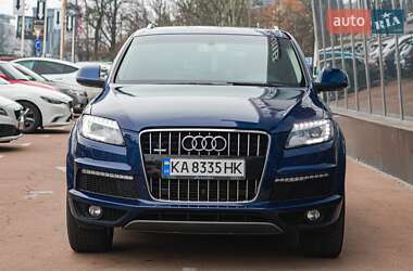 Позашляховик / Кросовер Audi Q7 2014 в 