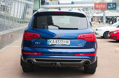 Позашляховик / Кросовер Audi Q7 2014 в 