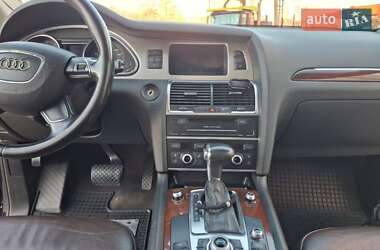 Внедорожник / Кроссовер Audi Q7 2012 в 