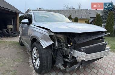 Внедорожник / Кроссовер Audi Q7 2017 в 