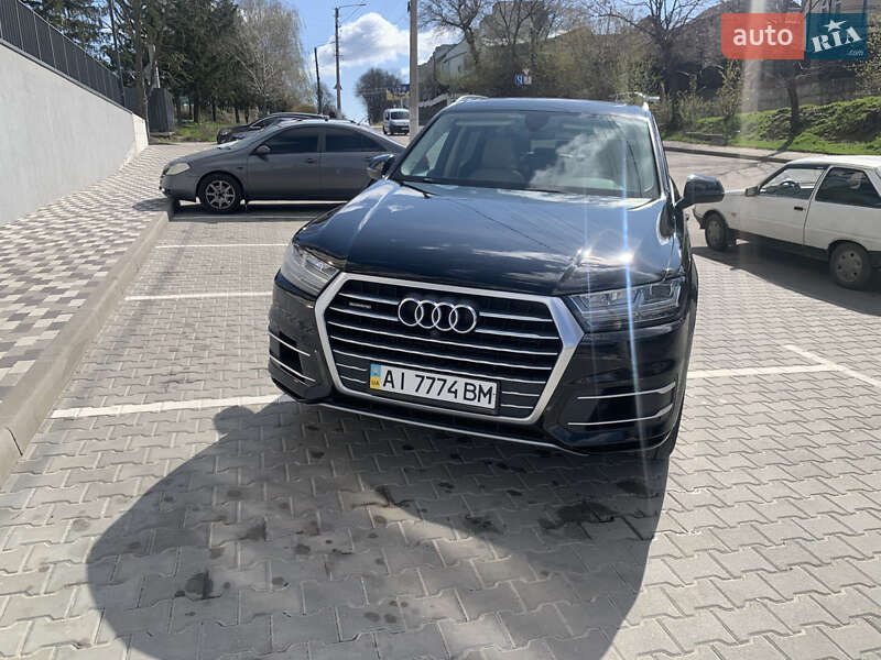 Внедорожник / Кроссовер Audi Q7 2019 в Фастове