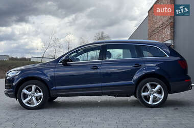 Внедорожник / Кроссовер Audi Q7 2012 в 