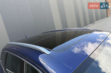 Внедорожник / Кроссовер Audi Q7 2012 в 