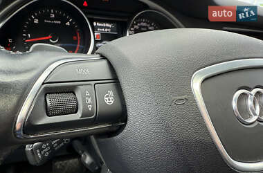 Внедорожник / Кроссовер Audi Q7 2012 в 