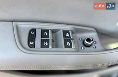 Внедорожник / Кроссовер Audi Q7 2022 в 