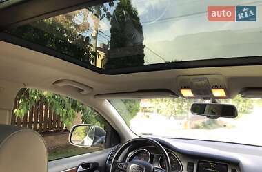 Внедорожник / Кроссовер Audi Q7 2010 в 