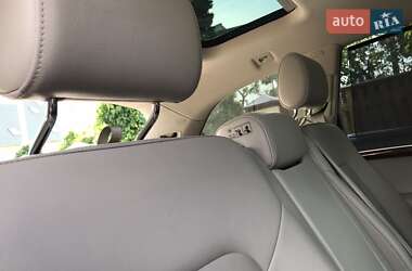 Внедорожник / Кроссовер Audi Q7 2010 в 