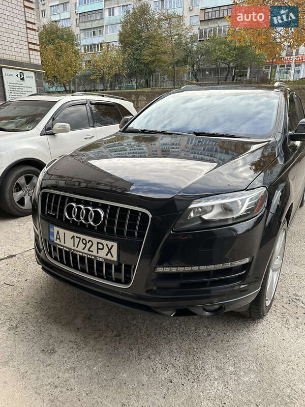 Внедорожник / Кроссовер Audi Q7 2013 в Киеве
