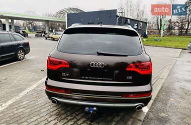 Внедорожник / Кроссовер Audi Q7 2012 в 