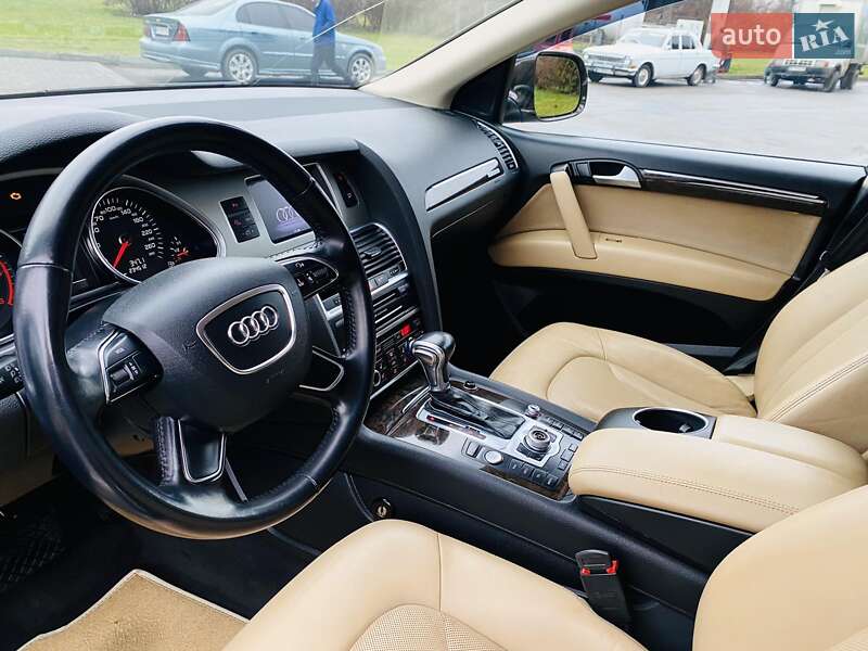 Позашляховик / Кросовер Audi Q7 2012 в Богородчанах