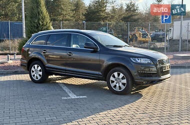Внедорожник / Кроссовер Audi Q7 2014 в 