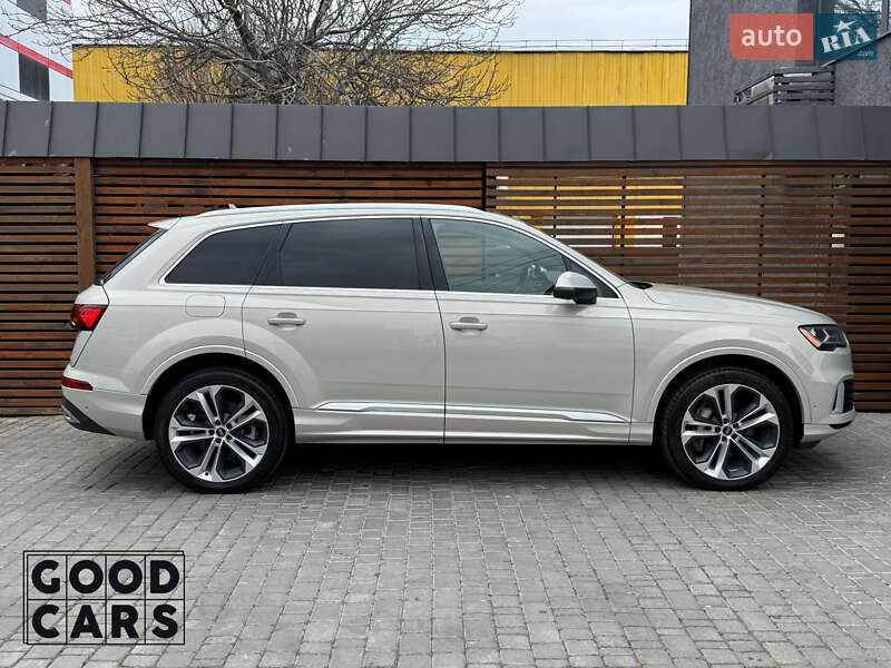 Внедорожник / Кроссовер Audi Q7 2021 в Одессе