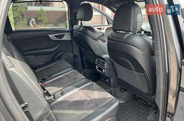 Внедорожник / Кроссовер Audi Q7 2018 в 