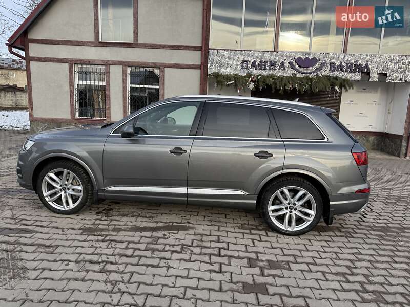 Внедорожник / Кроссовер Audi Q7 2016 в Коломые