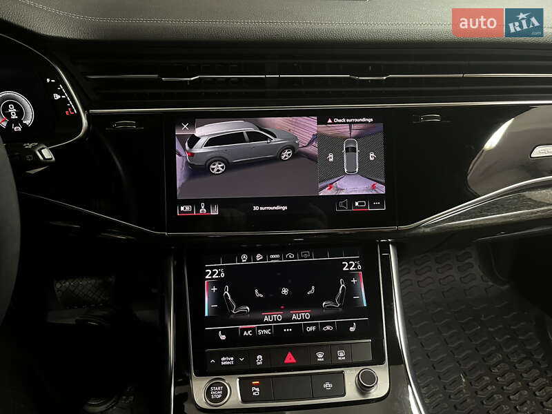 Внедорожник / Кроссовер Audi Q7 2023 в Нетешине