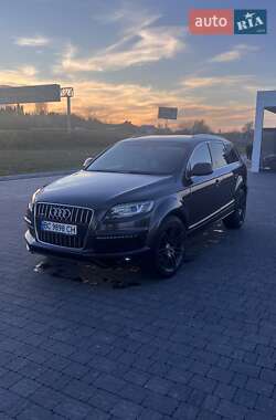 Внедорожник / Кроссовер Audi Q7 2010 в 
