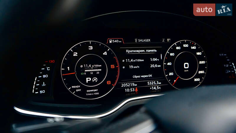 Позашляховик / Кросовер Audi Q7 2016 в Львові
