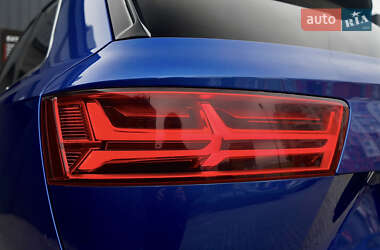 Позашляховик / Кросовер Audi Q7 2016 в 