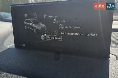 Позашляховик / Кросовер Audi Q7 2019 в 