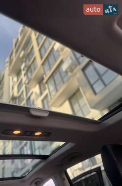Позашляховик / Кросовер Audi Q7 2013 в 