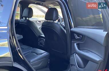 Позашляховик / Кросовер Audi Q7 2016 в 