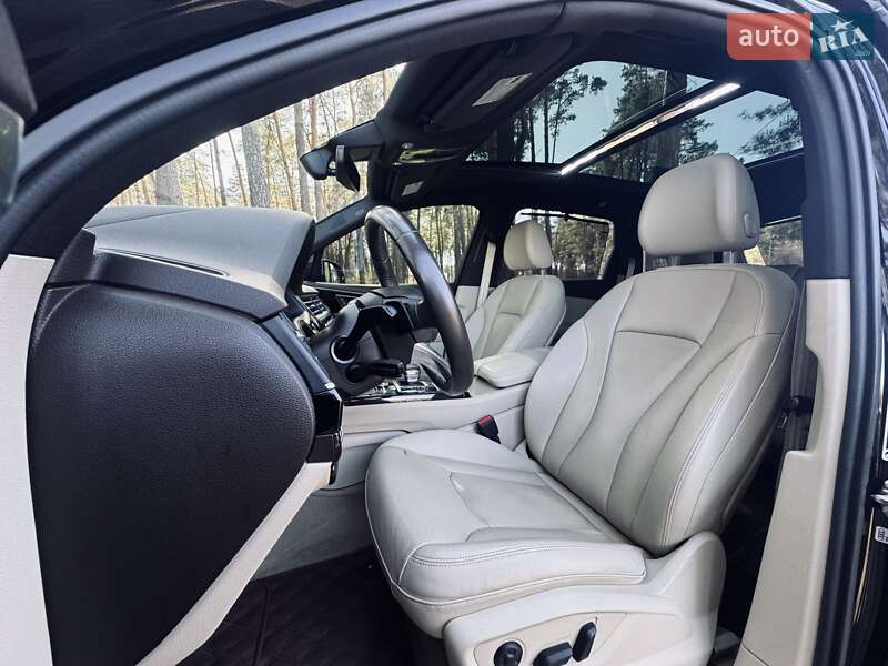 Внедорожник / Кроссовер Audi Q7 2017 в Житомире