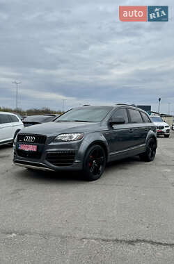 Внедорожник / Кроссовер Audi Q7 2015 в 