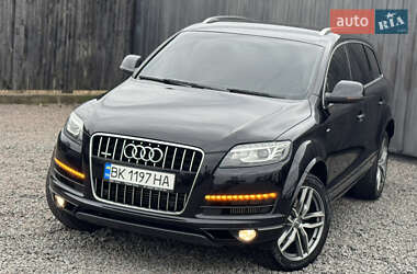Внедорожник / Кроссовер Audi Q7 2013 в 