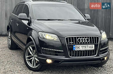Внедорожник / Кроссовер Audi Q7 2013 в 