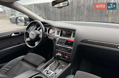 Внедорожник / Кроссовер Audi Q7 2013 в 