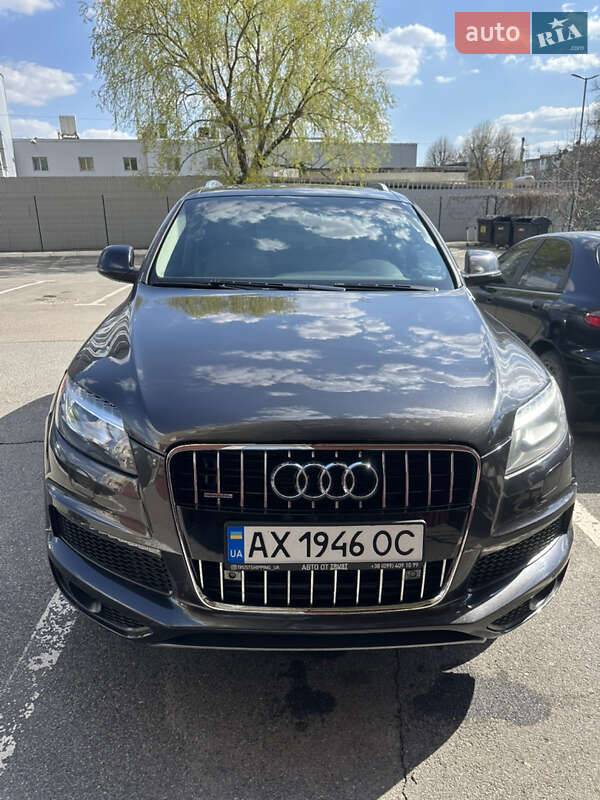 Внедорожник / Кроссовер Audi Q7 2014 в Харькове