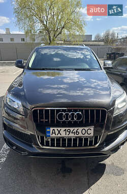 Внедорожник / Кроссовер Audi Q7 2014 в 