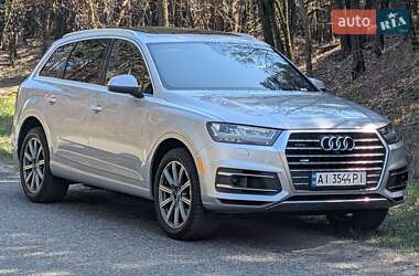 Внедорожник / Кроссовер Audi Q7 2018 в 
