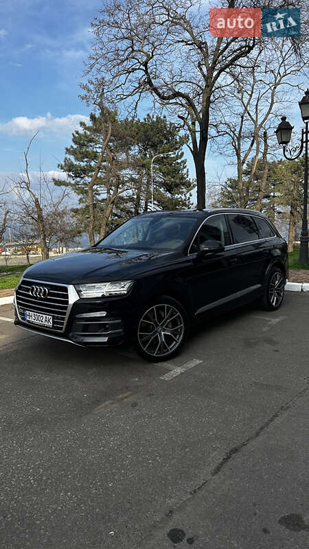 Внедорожник / Кроссовер Audi Q7 2019 в Одессе