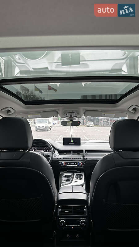 Внедорожник / Кроссовер Audi Q7 2019 в Одессе