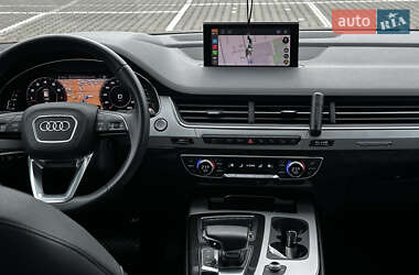 Внедорожник / Кроссовер Audi Q7 2019 в 