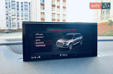 Внедорожник / Кроссовер Audi Q7 2016 в 