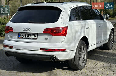 Внедорожник / Кроссовер Audi Q7 2012 в 