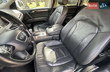 Внедорожник / Кроссовер Audi Q7 2012 в 