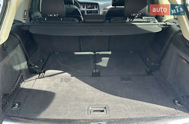 Внедорожник / Кроссовер Audi Q7 2012 в 
