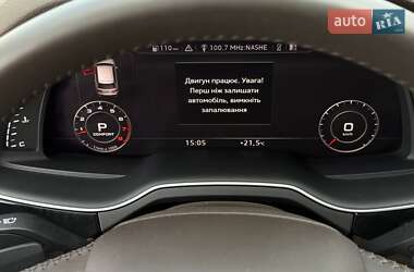 Позашляховик / Кросовер Audi Q7 2017 в 