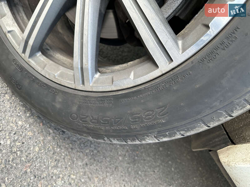 Позашляховик / Кросовер Audi Q7 2018 в Дніпрі