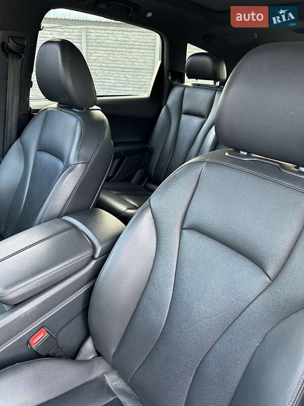 Позашляховик / Кросовер Audi Q7 2018 в Дніпрі