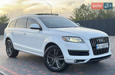 Внедорожник / Кроссовер Audi Q7 2013 в 