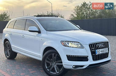 Внедорожник / Кроссовер Audi Q7 2013 в 