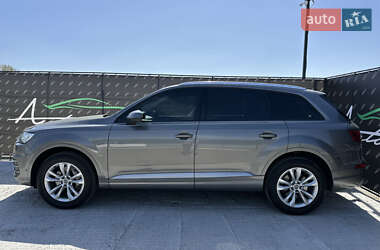 Позашляховик / Кросовер Audi Q7 2016 в 