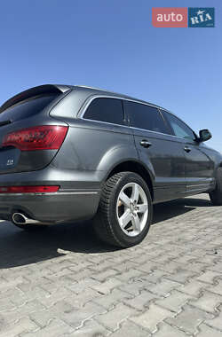 Внедорожник / Кроссовер Audi Q7 2014 в 