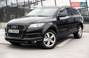 Внедорожник / Кроссовер Audi Q7 2013 в 